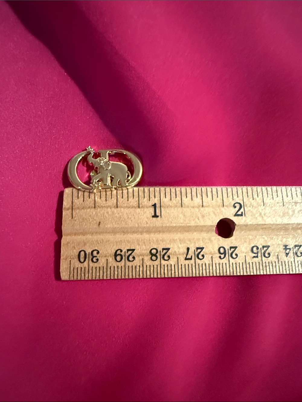 Christian Dior Gold Elephant brooch pin with White Drawstring Pouch - Picture 4 of 4